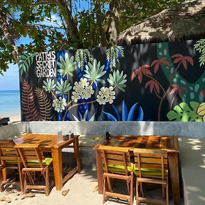 Patty's Secret Garden By The Sea Hotel